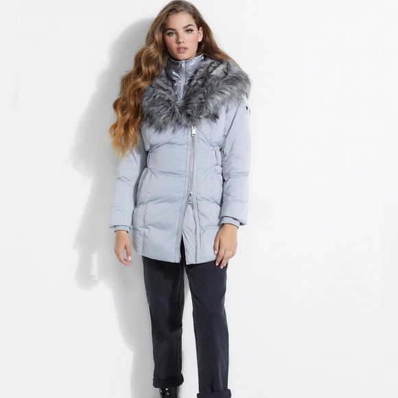 NEW GUESS Joanna Long Puffer Jacket SZ M - Picture 3 of 3